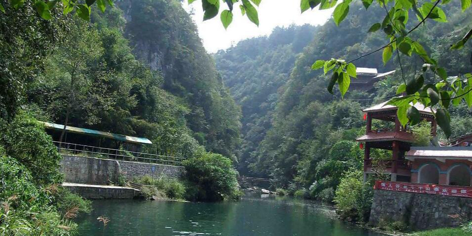 纳溪区 标签: 风景区 旅游景点  龙湖水香景区-情人谷共多少人浏览