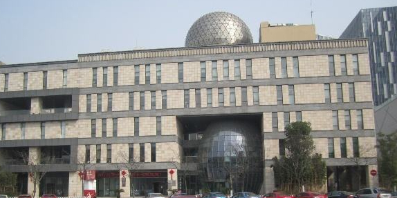 上海市闵行区青少年活动中心