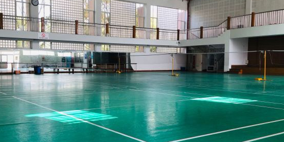 上海市建平新世纪中学-羽毛球馆