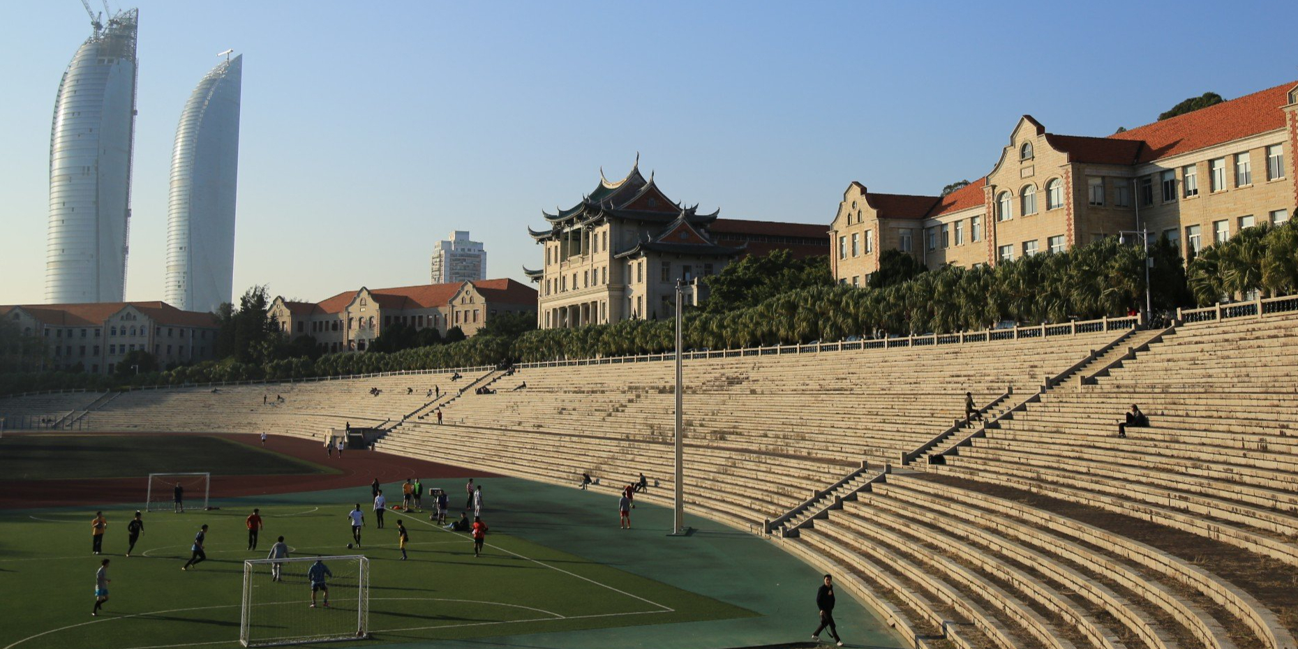 厦门大学(思明校区)-上弦场