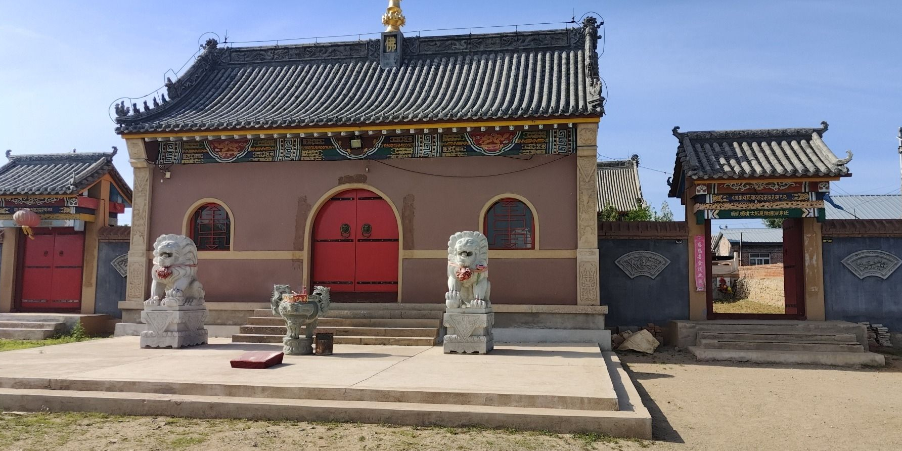龙母寺
