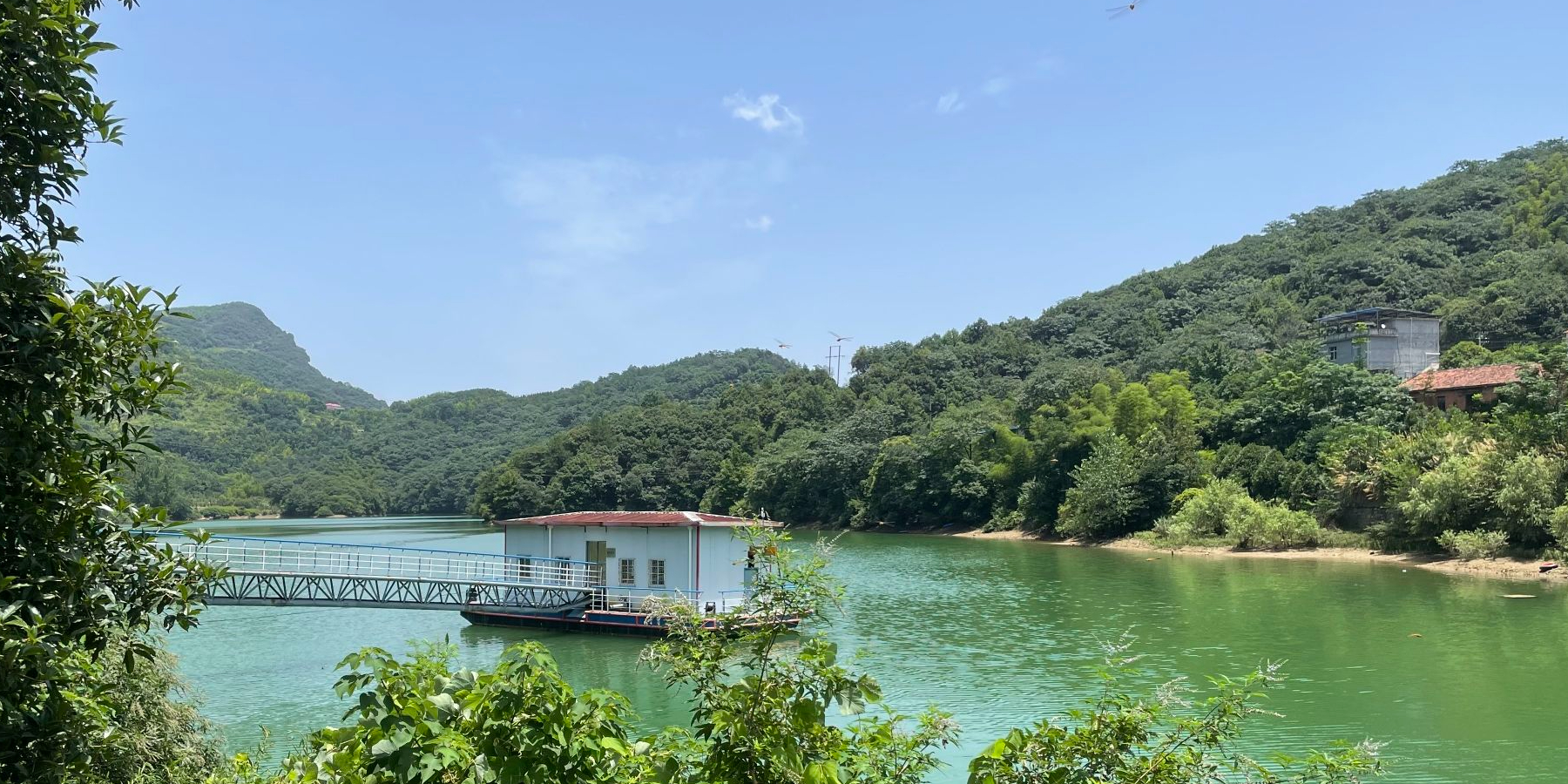 鸣水泉风景区