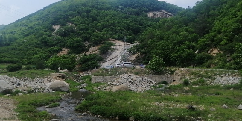 岫岩朝阳乡石湖景区