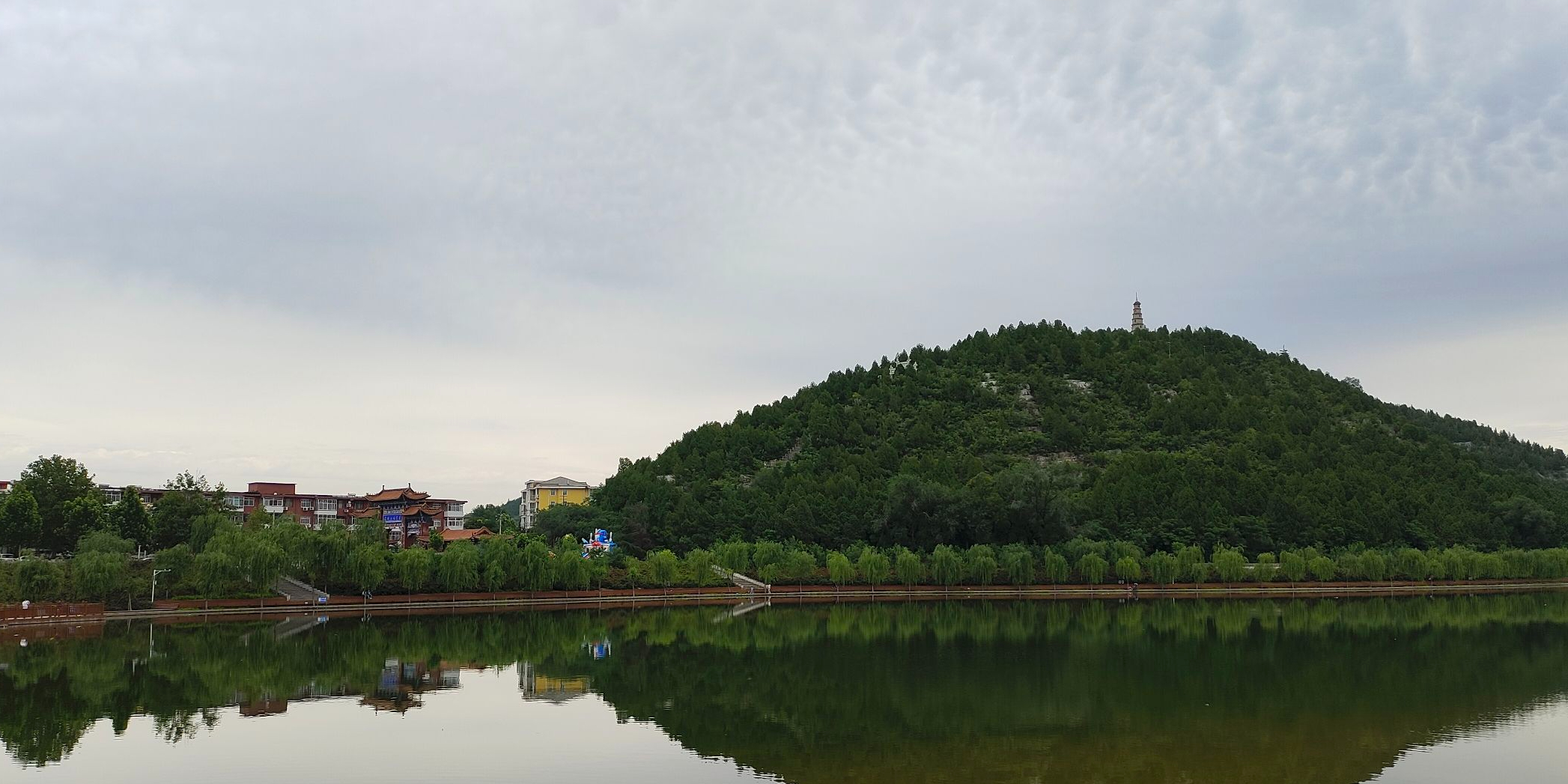 龙凤山风景区