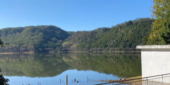 青海火山湖