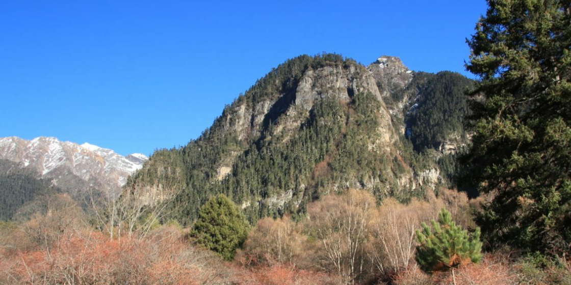 扎贡沟风景区