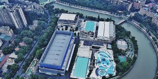 成都市猛追湾游泳场
