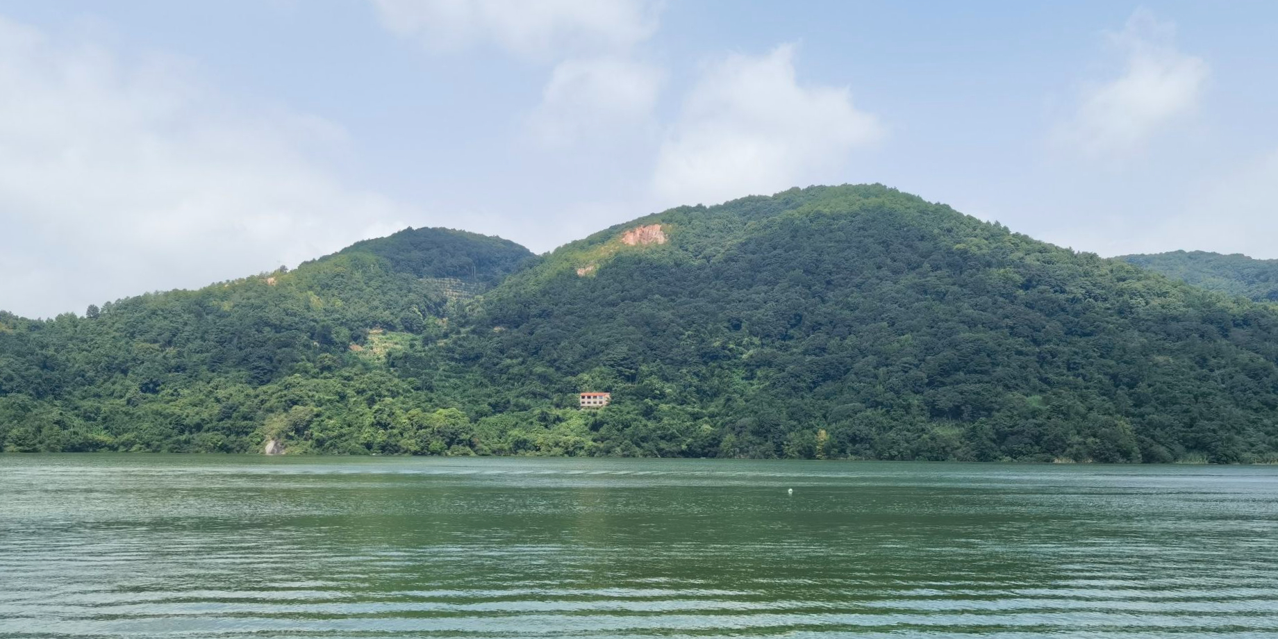 永定溪龙湖景区