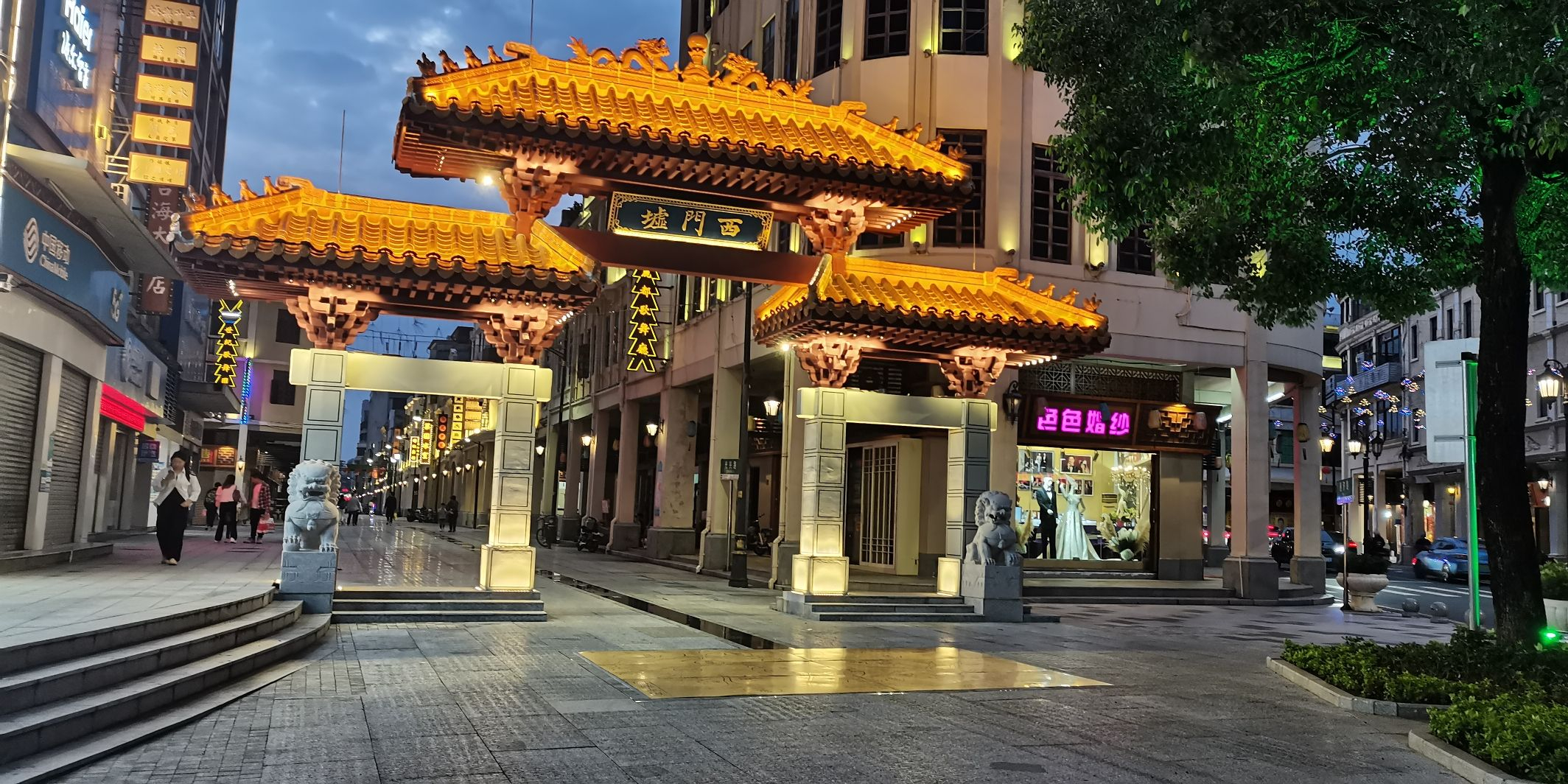 台城西门墟