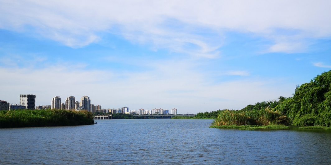 万泉河水上人家