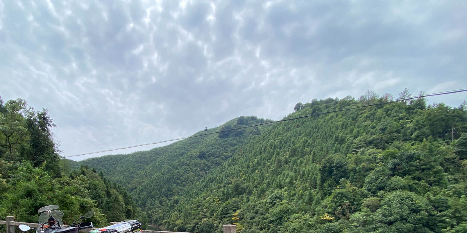 上犹燕子岩风景区