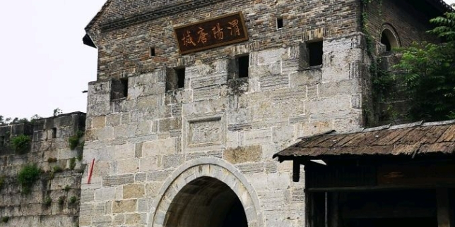黄丝桥古城