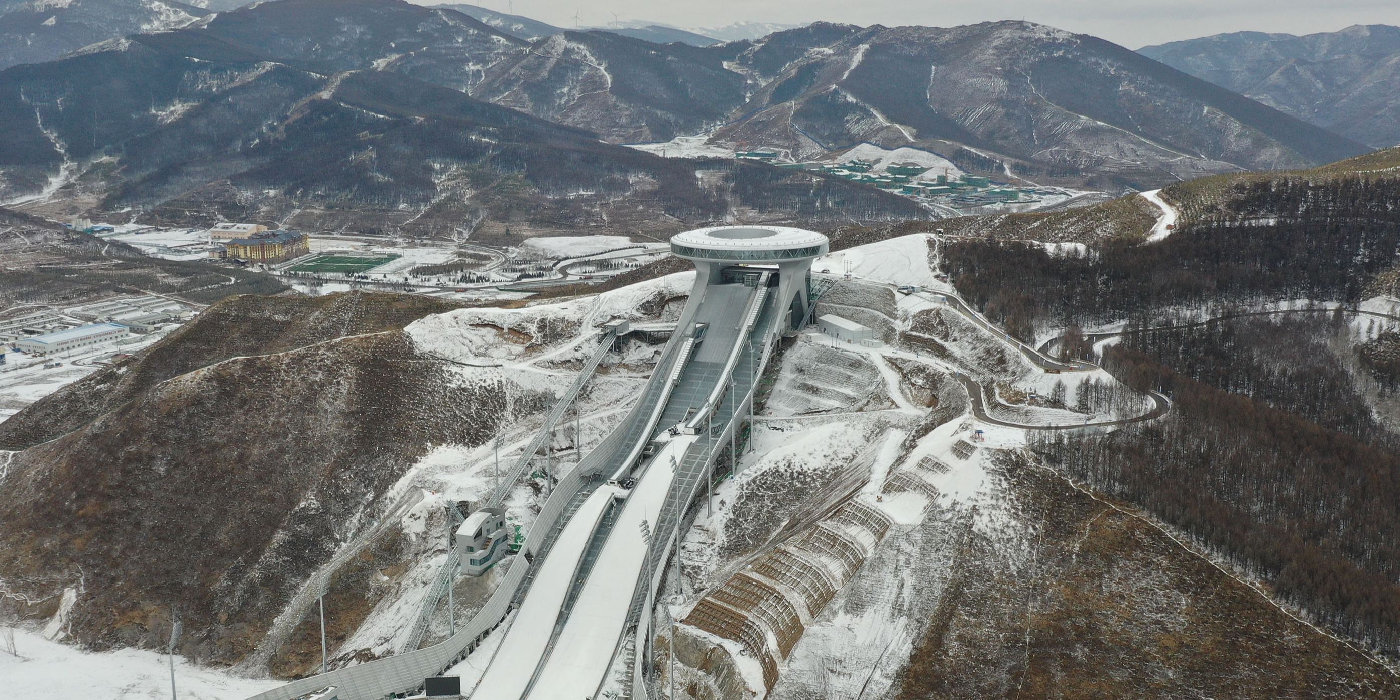 国家跳台滑雪中心