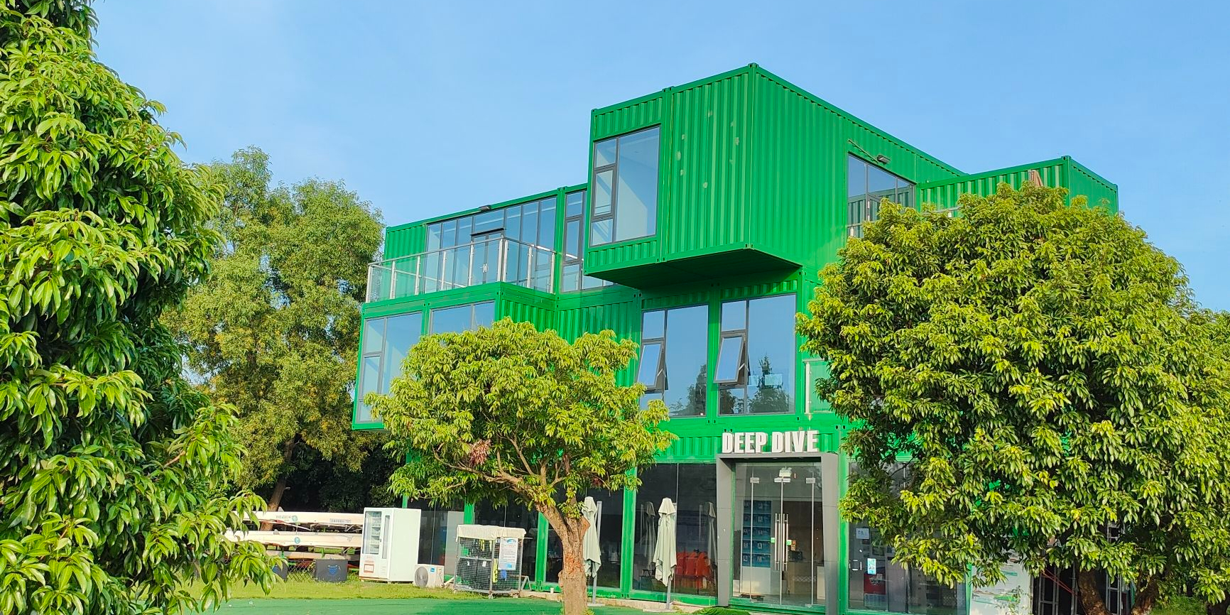 松山湖深潜水上运动中心