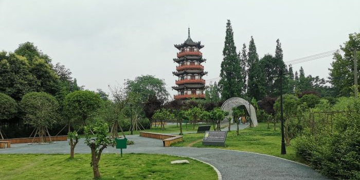 花香果居旅游景区