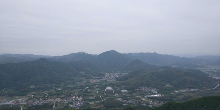 金峨山