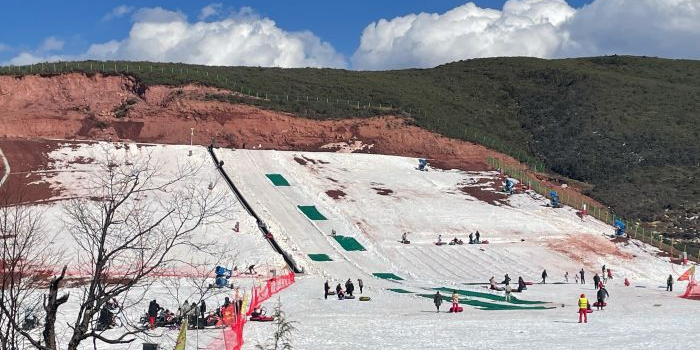 谷克德七星岛雪滑雪场