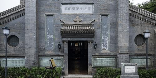 模范数局诗空间