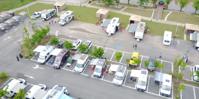 天际线(烟雨鹭洲)房车露营地