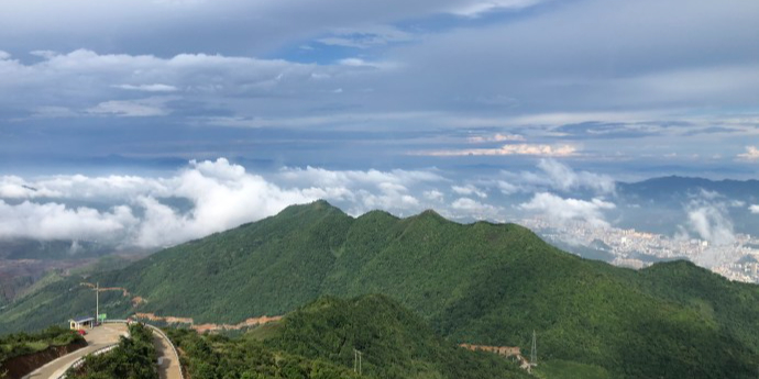 大绀山