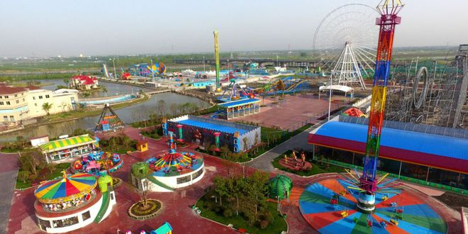 秋雪湖欢乐世界