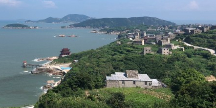 洞下沙滩