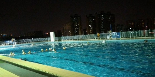 南宁师范大学-游泳池