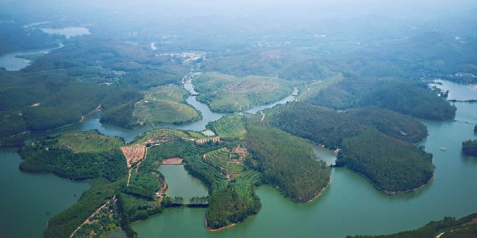 鹤地水库