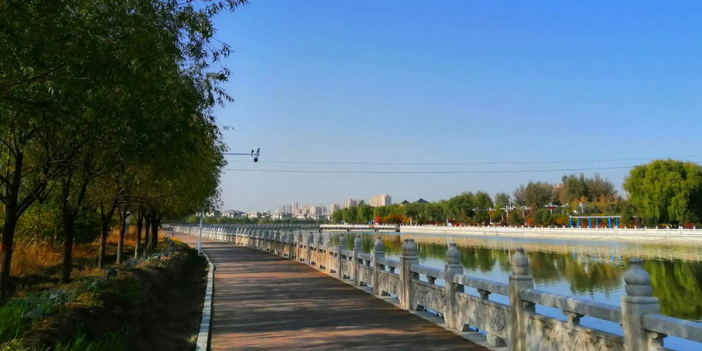 内蒙古自治区呼和浩特市赛罕区惠民街与银河南街交叉口东北200米