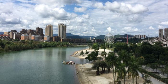 百色市沙滩休闲公园