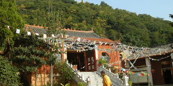 二龙山普陀寺