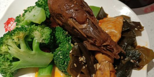 三生三世海鲜牛排涮锅自助烤肉(崇尚国际店)