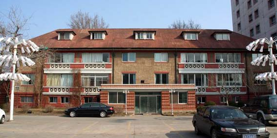 怎么去,怎么走):  辽宁省营口市站前区建设街天赋国际酒店牛庄海关