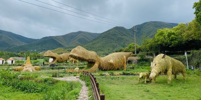 湖州市德清县莫干山国际旅游度假区内