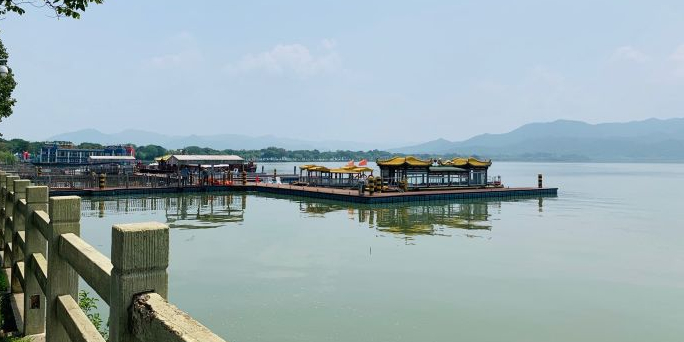 东钱湖湖滨公园