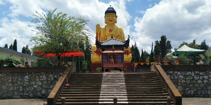 安宁三炷香大佛寺