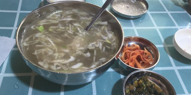春明汤饭馆(临河店)