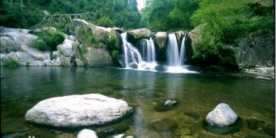 庐山国家级旅游风景明胜区-乌龙潭