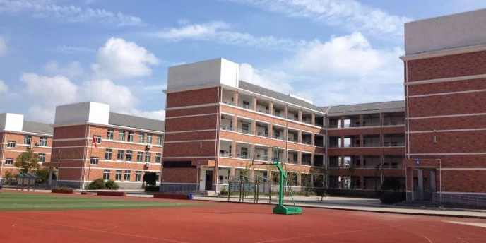 马安山市南山小学