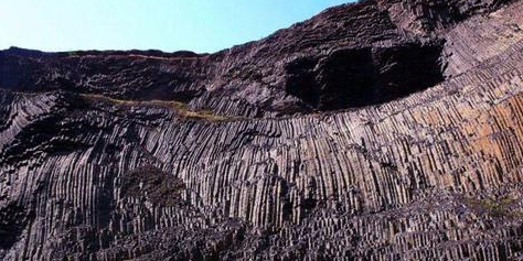 北岩古火山口