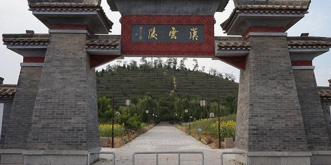 云陵陵