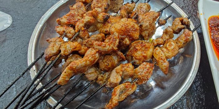 清真尕穆萨美食城总店