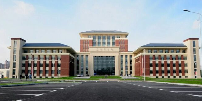 吉林大学鼎新图书馆