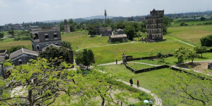 开平碉楼与村落