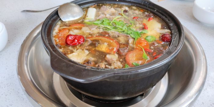 聚福源·牦牛肉汤锅·烤羊排(阿坝州总店)