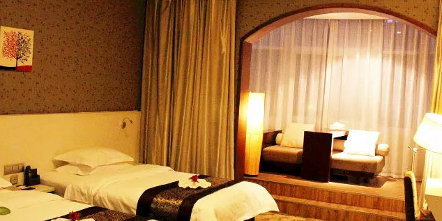 伊川县 >> 酒店标签: 星级酒店酒店三星级 汇丰大酒店共多少人浏览