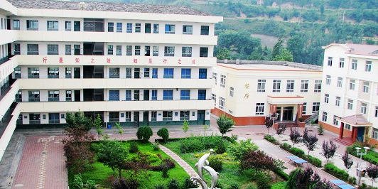 千阳县红山中学