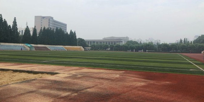 火车头体育场