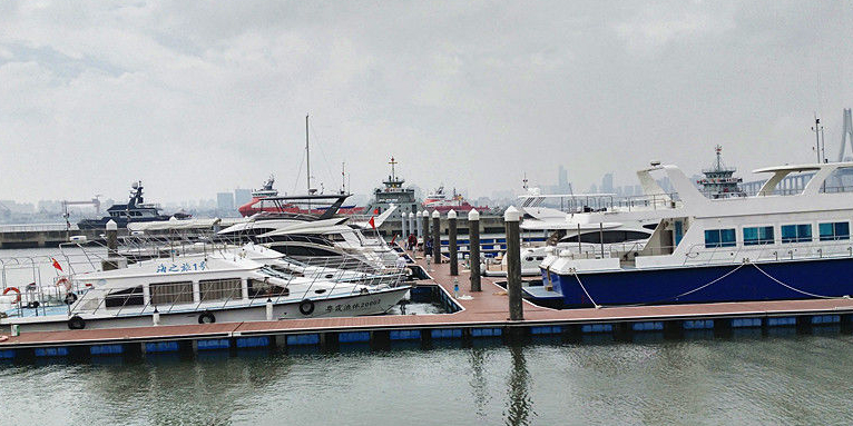 南海明珠游艇俱乐部