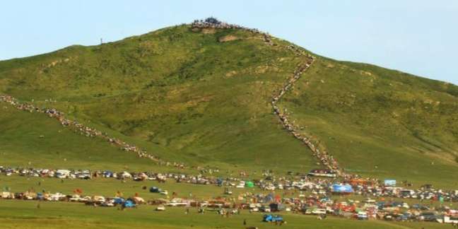 宝格德乌拉山景区